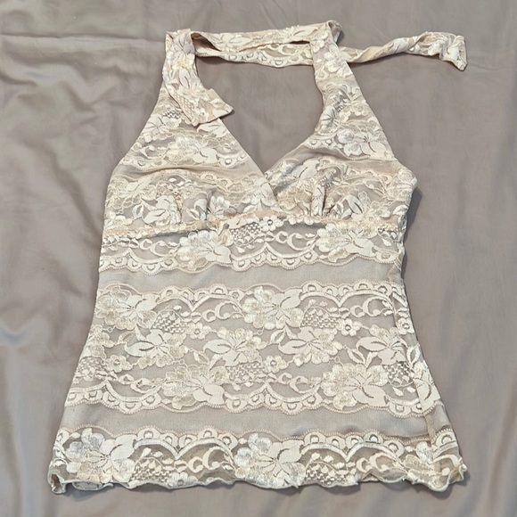 White House Black Market Tops - WHBM size S cream fully lined lace halter top